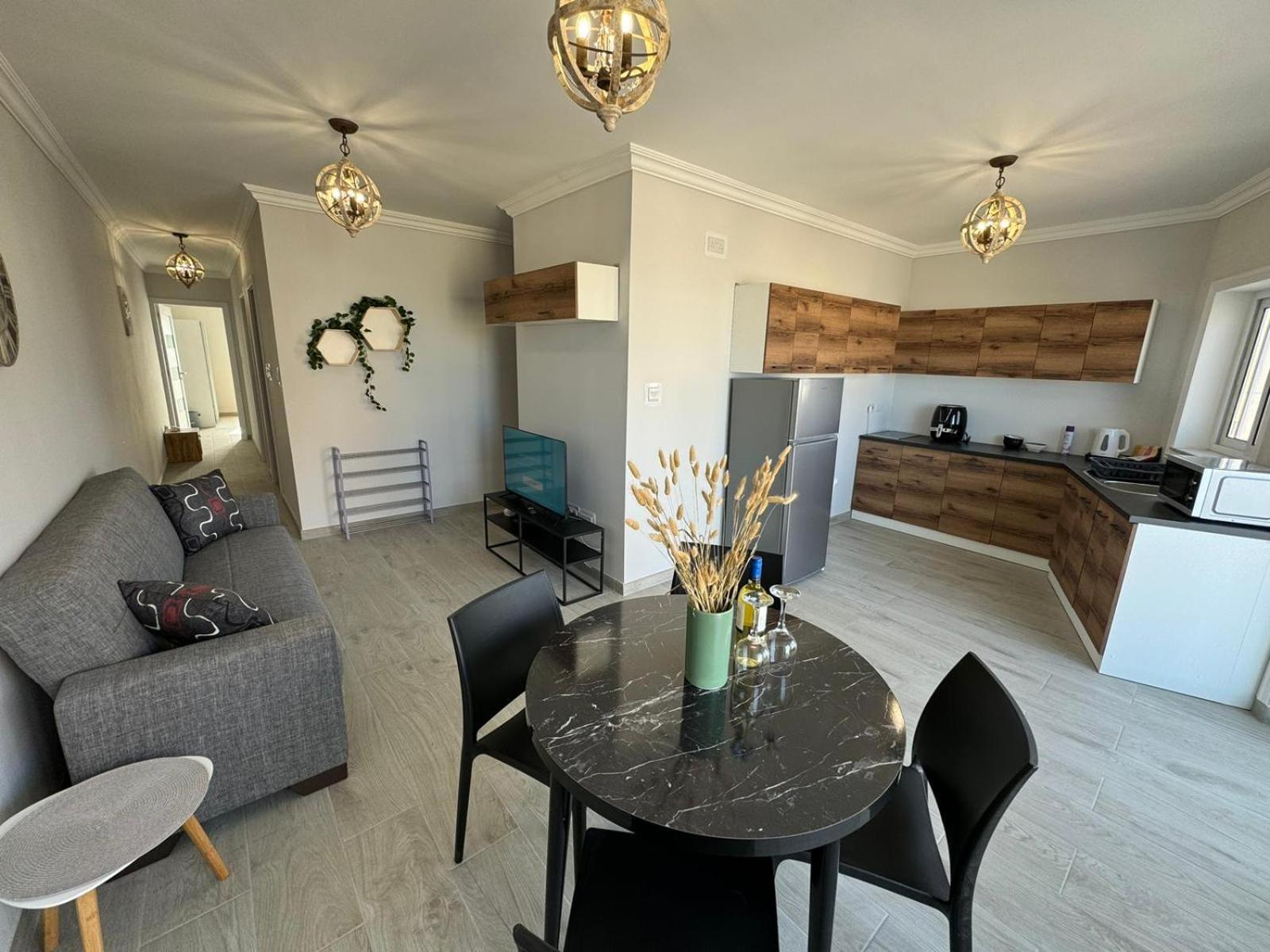 Luxury & Modern Two Bedroom Marsaskala Apartment Exterior photo